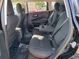 Used 2018 Jeep Compass Sport image 4