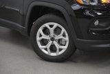 New 2025 Jeep Compass Latitude image 4