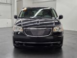 Used 2011 Chrysler Town & Country Touring w/ Driver Convenience Group image 5