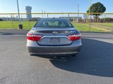 Used 2016 Toyota Camry XLE image 3