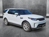 Used 2018 Land Rover Discovery SE image 3