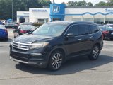 Used 2017 Honda Pilot Touring image 3