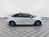 Used 2021 Toyota Corolla LE image 4