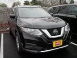 Used 2019 Nissan Rogue SV image 3