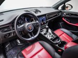 Certified 2024 Porsche Macan image 4
