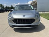 Used 2022 Ford Escape SEL image 2