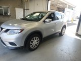 Used 2015 Nissan Rogue S image 2