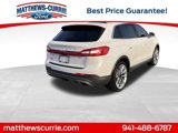 Used 2017 Lincoln MKX Reserve w/ Driver Assistance Package image 4