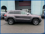 Certified 2017 Jeep Grand Cherokee Limited image 2