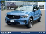 Certified 2023 Volvo XC40 B5 Plus w/ Protection Package Premier image 2