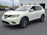 Used 2016 Nissan Rogue SL image 2