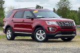 Used 2016 Ford Explorer XLT w/ Equipment Group 202A image 2