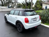 Used 2015 MINI Cooper 4-Door Hardtop image 3