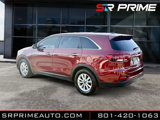 Used 2019 Kia Sorento FWD V6 image 2