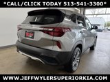 Certified 2023 Kia Seltos LX image 3
