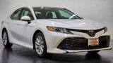 Used 2020 Toyota Camry LE w/ Carpet Mat Package image 2