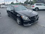 Used 2014 Mercedes-Benz E 350 4MATIC Wagon image 2