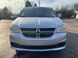 Used 2011 Dodge Grand Caravan Mainstreet image 2