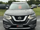 Used 2019 Nissan Rogue SV image 2