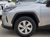 Used 2021 Toyota RAV4 LE image 5