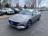Certified 2023 Hyundai Elantra SEL w/ Convenience Package image 6