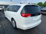Used 2023 Chrysler Voyager LX image 2