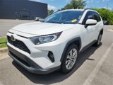 Used 2020 Toyota RAV4 XLE Premium image 6