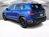 Used 2022 Volkswagen Taos SE w/ Panoramic Sunroof Package image 5