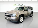 Used 2013 Chevrolet Suburban LT w/ Luxury Package image 3