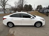Used 2018 Hyundai Accent SE image 4