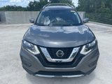 Used 2019 Nissan Rogue SV image 2