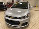 Used 2020 Chevrolet Trax LT w/ LT Convenience Package image 2