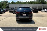 Used 2019 Volkswagen Tiguan SEL image 4