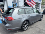 Used 2016 Volkswagen Golf Limited Edition image 6