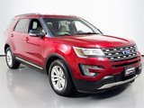 Used 2017 Ford Explorer XLT w/ Equipment Group 202A image 3