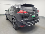 Used 2018 Nissan Rogue SL w/ Premium Package image 5