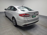 Used 2017 Ford Fusion SE image 5