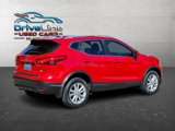 Used 2018 Nissan Rogue Sport SV image 2