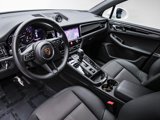 Used 2025 Porsche Macan image 5