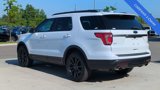 Used 2018 Ford Explorer XLT w/ Equipment Group 202A image 3