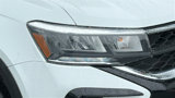 Used 2022 Volkswagen Taos SE w/ Panoramic Sunroof Package image 4
