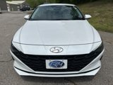 Used 2022 Hyundai Elantra SEL w/ Cargo Package image 3