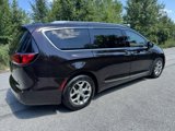 Used 2019 Chrysler Pacifica Limited w/ Advanced Safetytec Group image 4