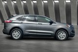 Used 2023 Ford Edge SEL image 3