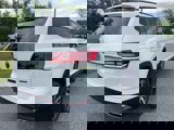 Used 2022 Volkswagen Atlas SE image 4