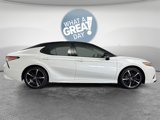 Used 2018 Toyota Camry XSE image 2