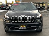 Used 2017 Jeep Cherokee Limited image 2