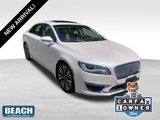 Used 2019 Lincoln MKZ Reserve image 1
