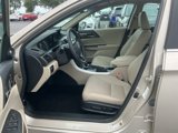 Used 2017 Honda Accord EX-L image 3