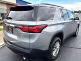 Used 2023 Chevrolet Traverse LT image 3